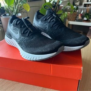 New Nike Epic React Flyknit Mens (Black/Black-Dark Grey)